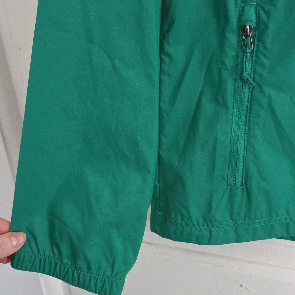 L.L. Bean Green Rain Jacket - Picture 3 of 7